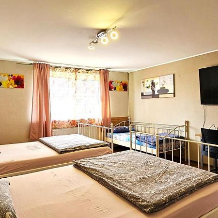 Gruendauer Monteurwohnung/Studentenwohnung Εξωτερικό φωτογραφία