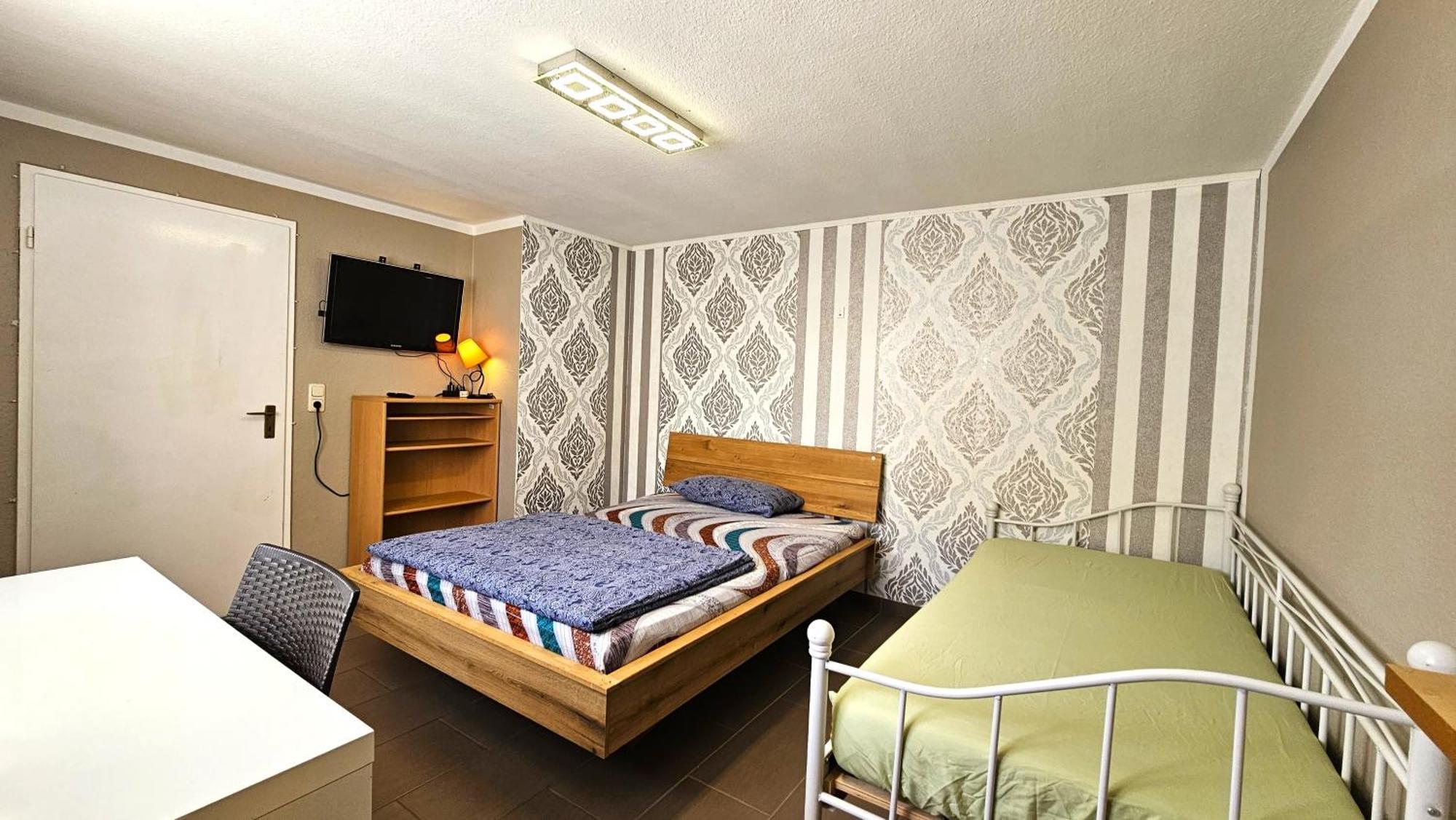 Gruendauer Monteurwohnung/Studentenwohnung Εξωτερικό φωτογραφία
