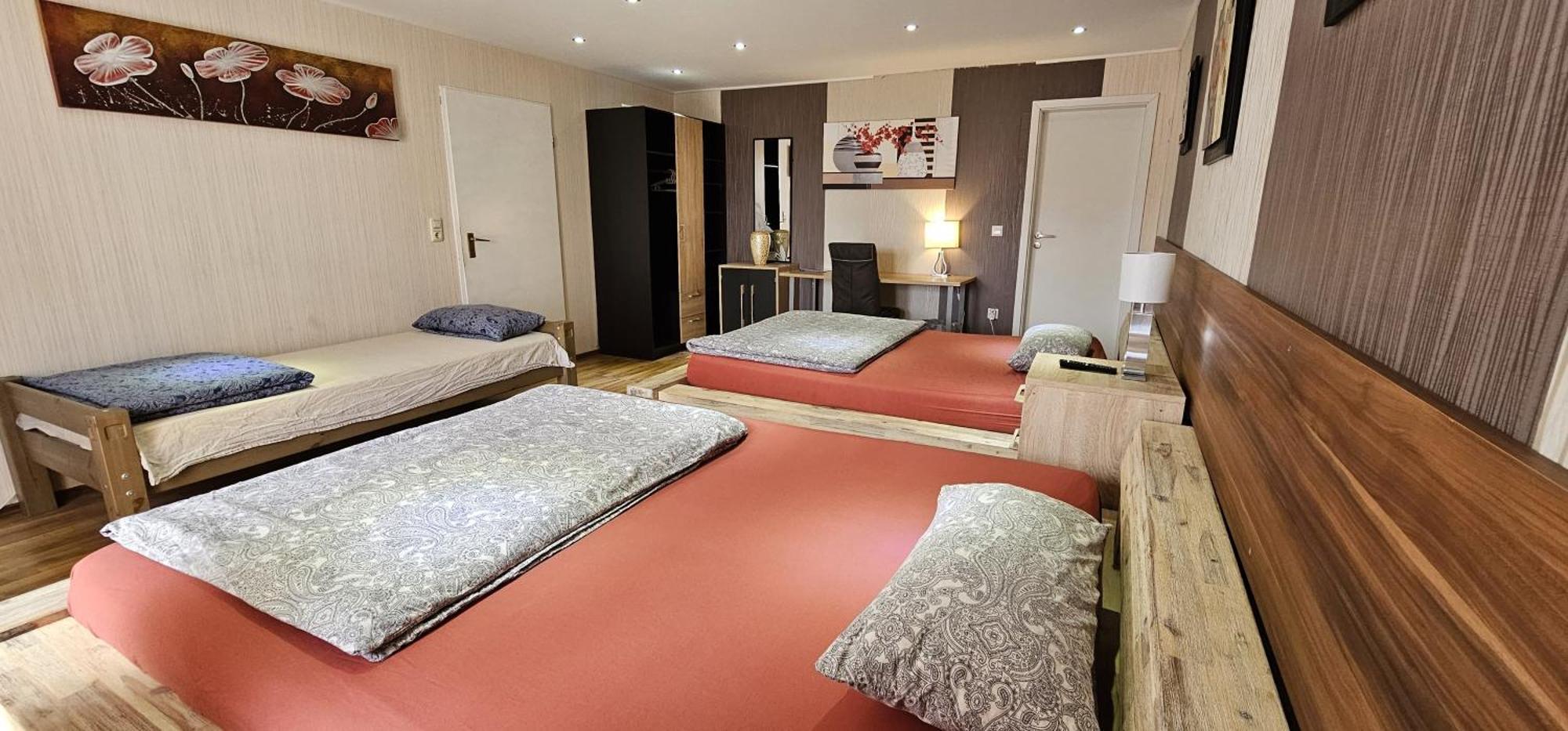 Gruendauer Monteurwohnung/Studentenwohnung Εξωτερικό φωτογραφία
